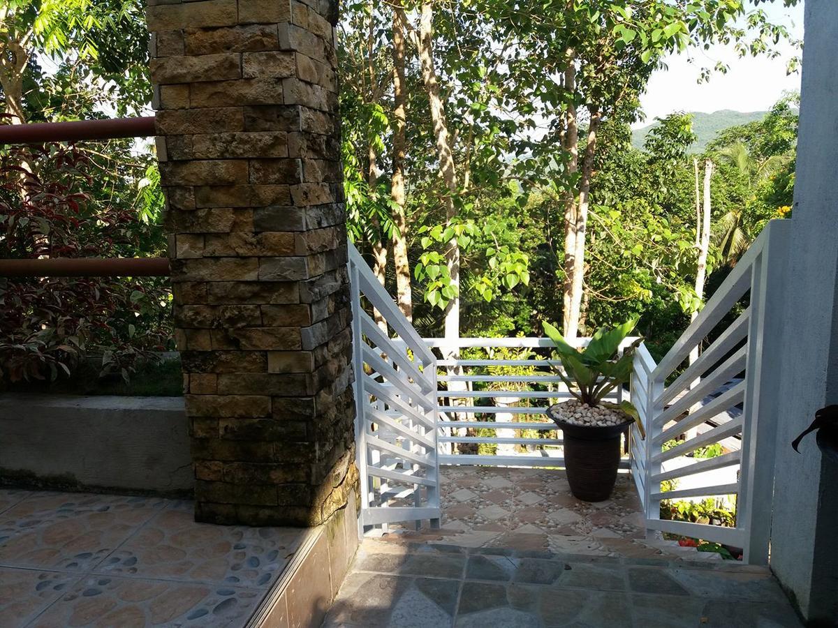 Villa Feliza Лобок Екстер'єр фото